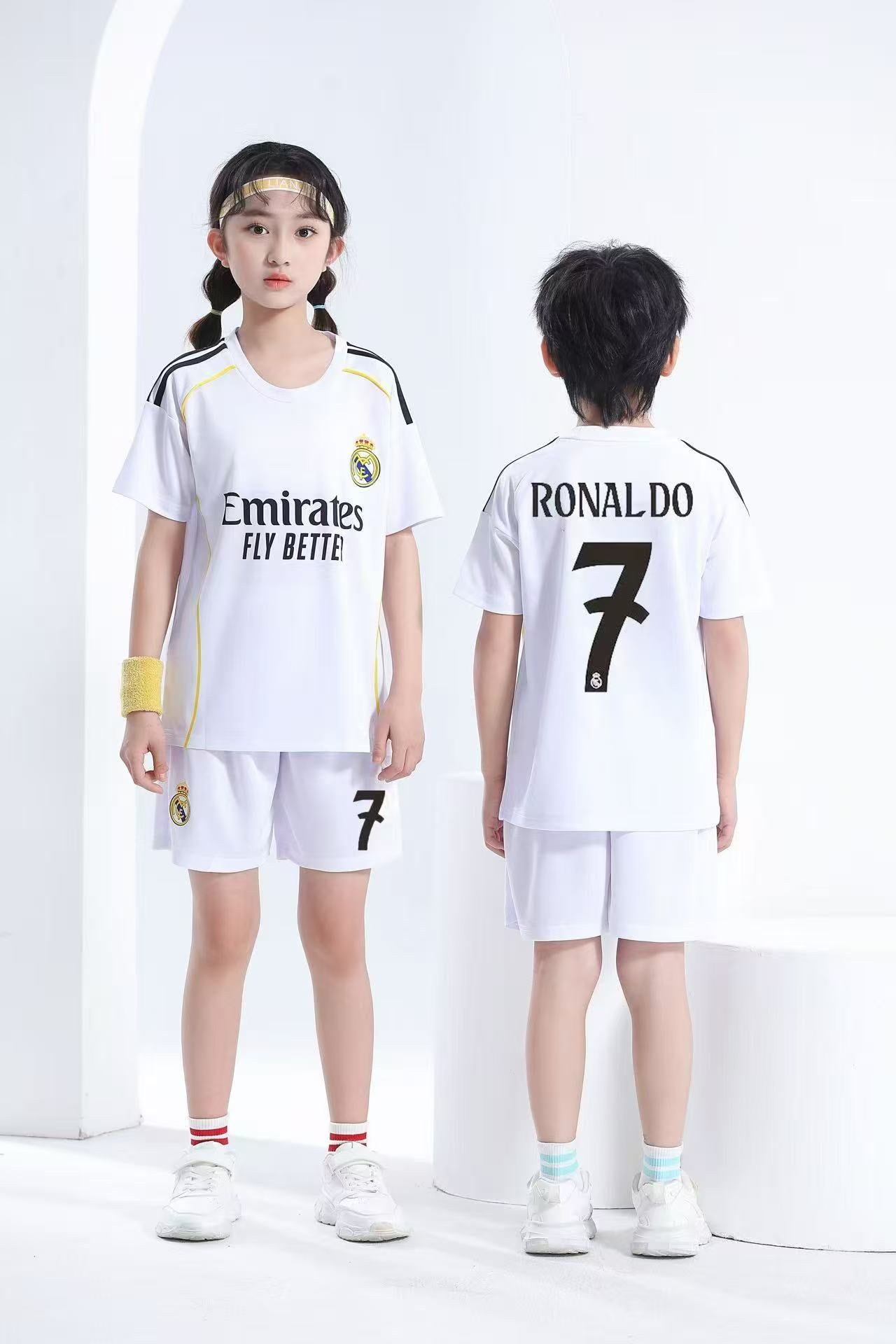 White Real Madrid Ronald Set